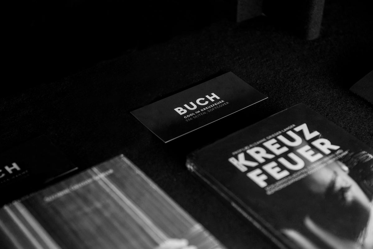 BÜCHER